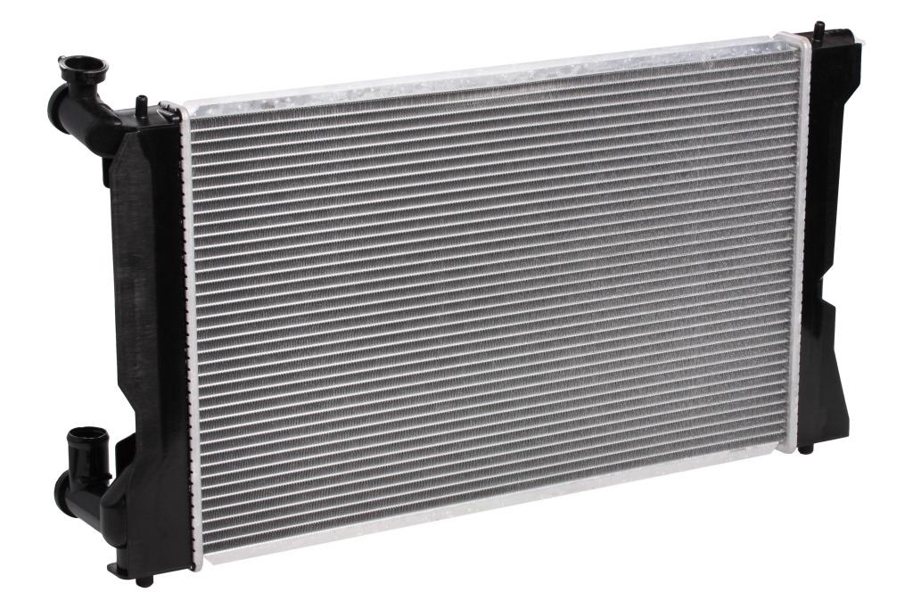 Радиатор охлаждения для автомобилей Avensis (03-) 2.0i AT
