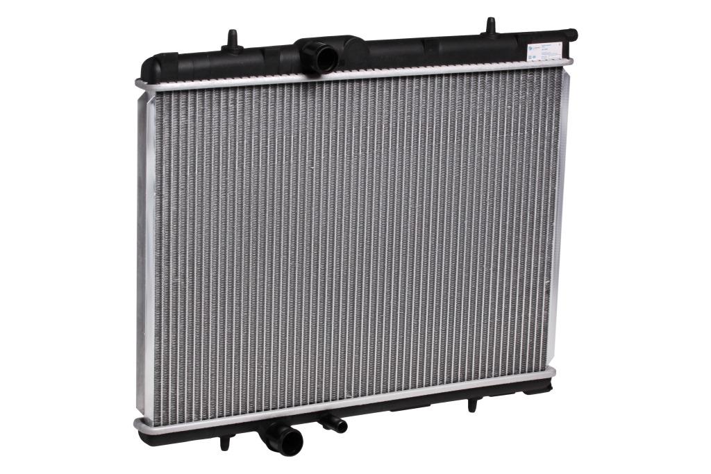 Радиатор охлаждения для автомобилей Peugeot 206 (98-)/307 (00-)/Citroen C4 (04-) AT