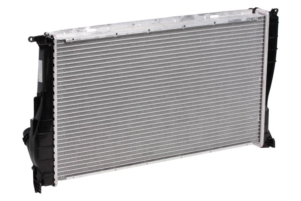 Радиатор охлаждения для автомобилей BMW 3 (E90/E91) (06-) D