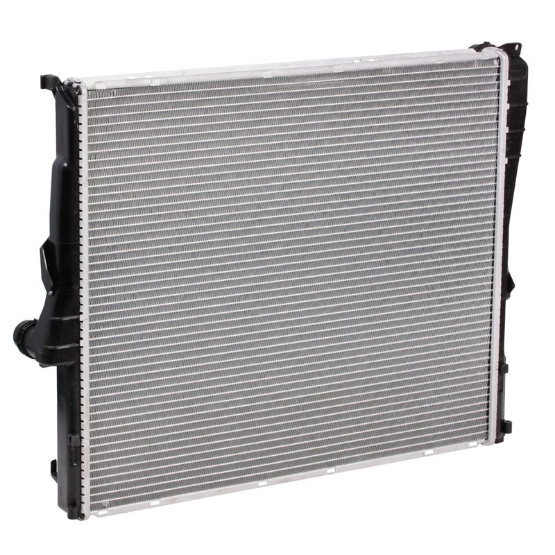 Радиатор охлаждения для автомобилей BMW X3 (04-) (E83)