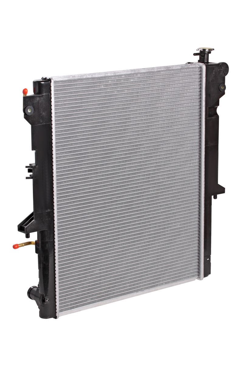 Радиатор охлаждения для а/м Pajero Sport (08-)/L200 (06-) 3.0i/3.2D AT