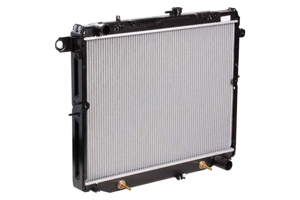 Радиатор охлаждения для автомобилей Toyota Land Cruiser 100 (98-) 4.2TD/4.5i M/A