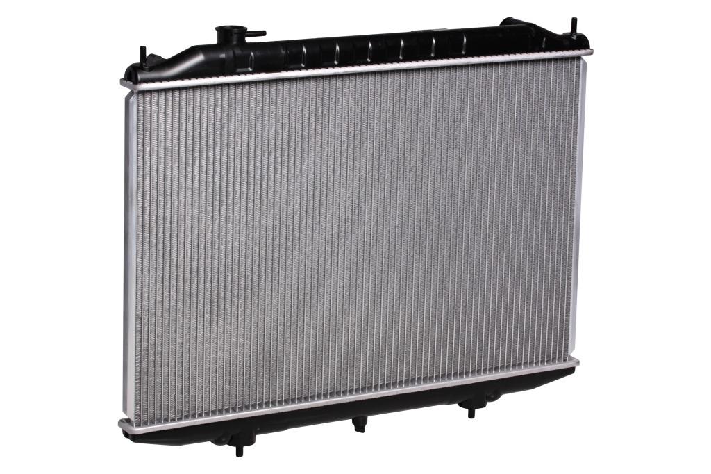 Радиатор охлаждения для автомобилей NP300 (08-)/Pick Up (98-) 2.5D (LRc 1432)