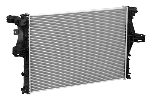 Радиатор охлаждения для автомобилей Daily V (11-)/VI (14-) (29L/33S/35C,S/40C/50C) M/A