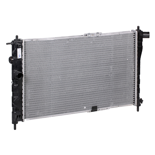 Радиатор охлаждения для автомобилей Nexia (94-) паяный MT