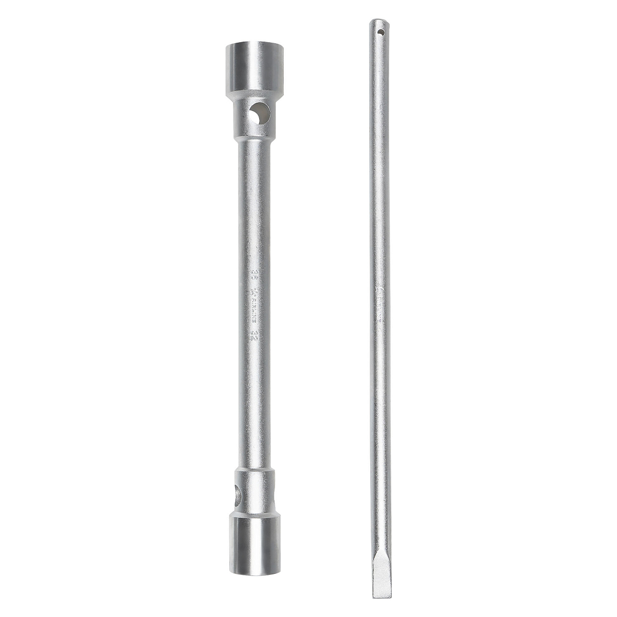 Ключ баллонный 32x36мм 450мм с воротком PRO