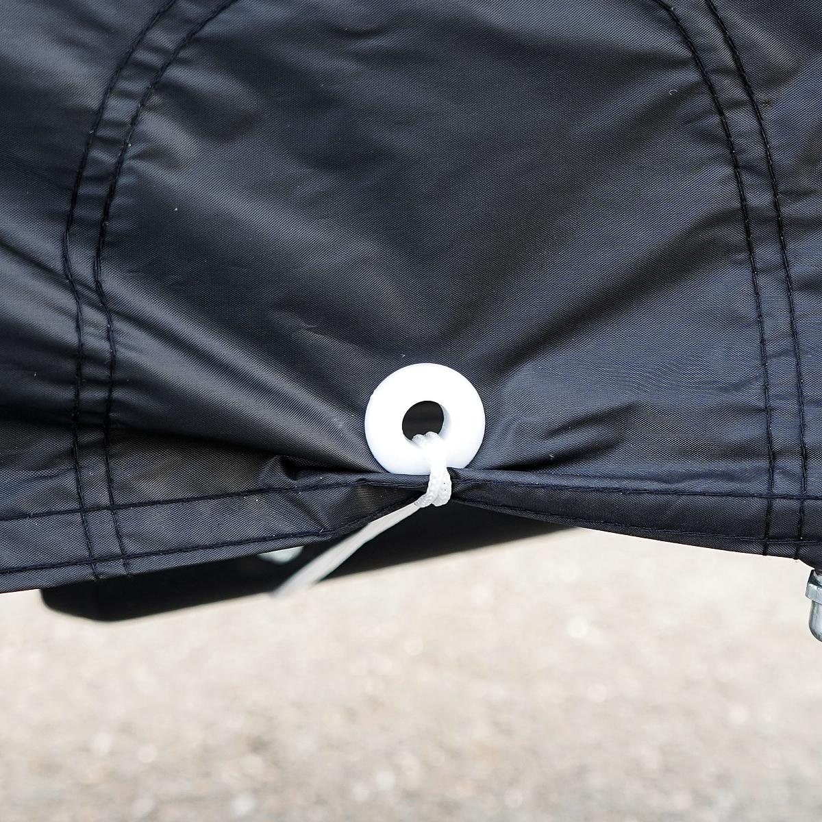 Чехол-тент на мотоцикл защитный S (195х100х120см), люверс под замок, черный