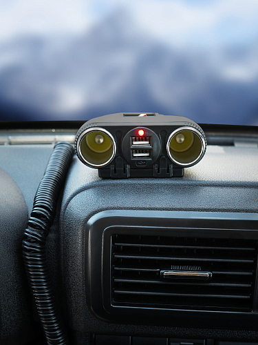 Разветвитель прикуривателя 2 гнезда 8А + 2USB с витым шнуром, штекер-фиксатор