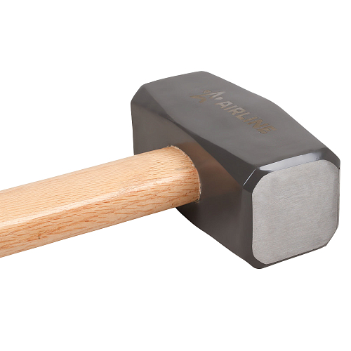 Кувалда с деревянной рукояткой 5000гр