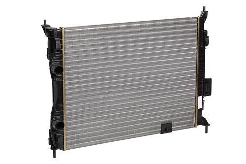 Радиатор охлаждения для автомобилей Qashqai (06-) 1.6i MT