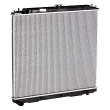 Радиатор охлаждения для автомобилей Pathfinder/Navara (05-) 2.5DTi MT