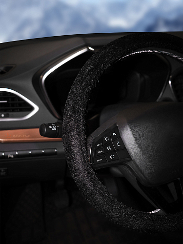 Оплетка на руль, искусственный мех, черная, 38 см / M