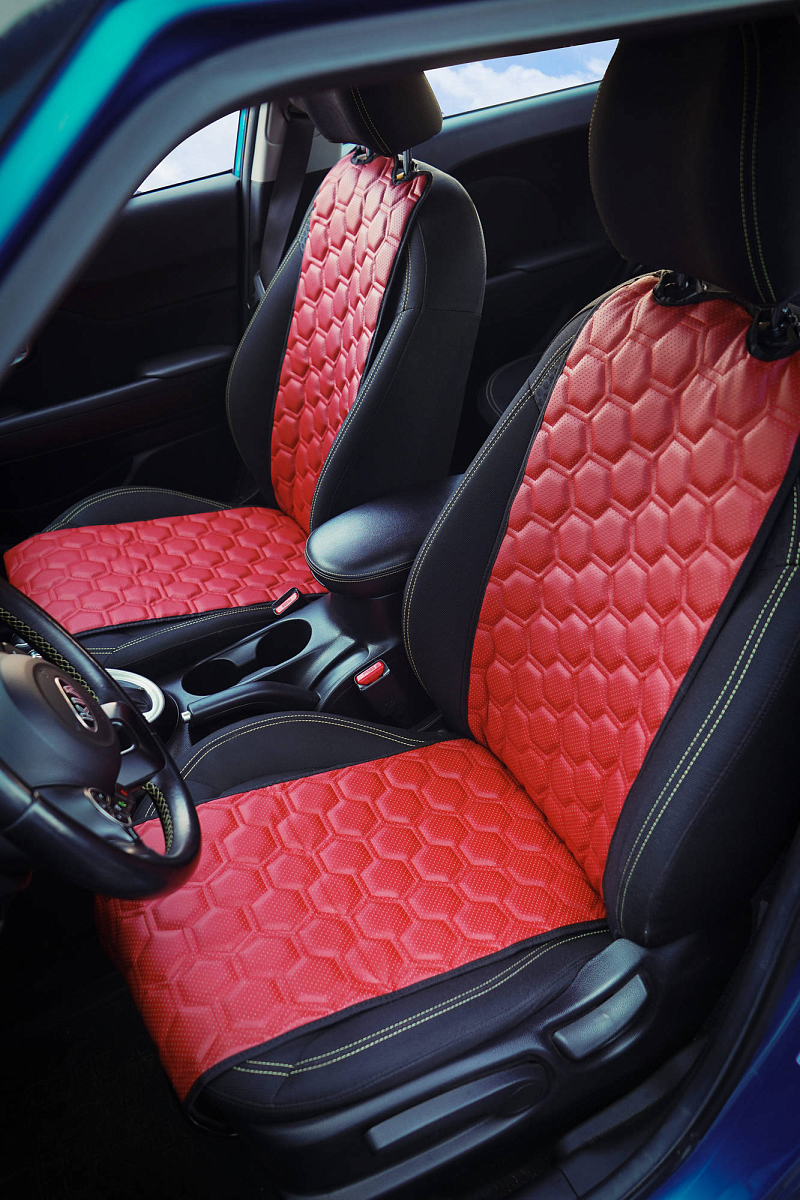 Накидки "Алькантара", передние (2 шт.), экокожа с перфорацией, красные