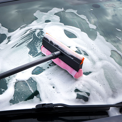 Щетка для мытья стекол с поролоном и водосгоном (39см)