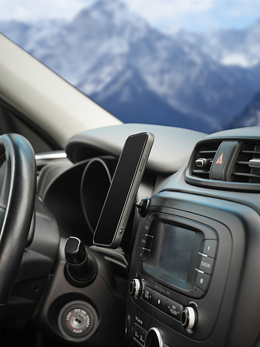 Держатель для телефона автомобильный на торпедо магнитный анодированный