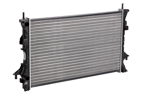 Радиатор охлаждения для автомобилей Laguna (01-)