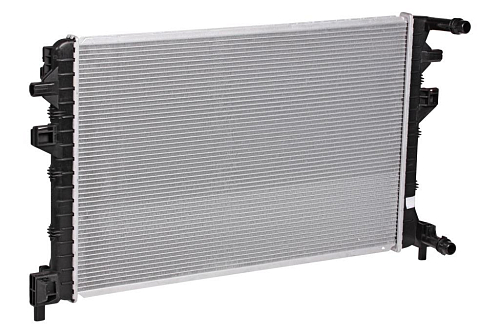 Радиатор охлаждения для автомобилей Octavia A7 (13-)/Tiguan (16-) (жидк. интеркулер) (сердцевина 16мм)