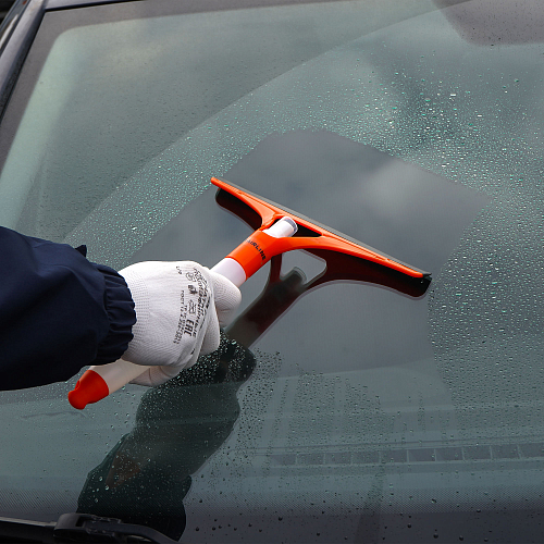 Водосгон с распылителем (лезвие 25 см)