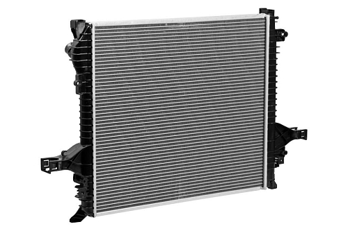 Радиатор охлаждения для автомобилей XC90 (02-) AT