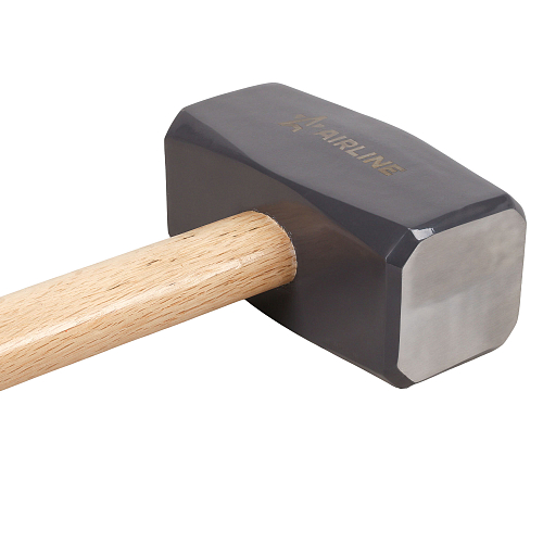 Кувалда с деревянной рукояткой 8000гр