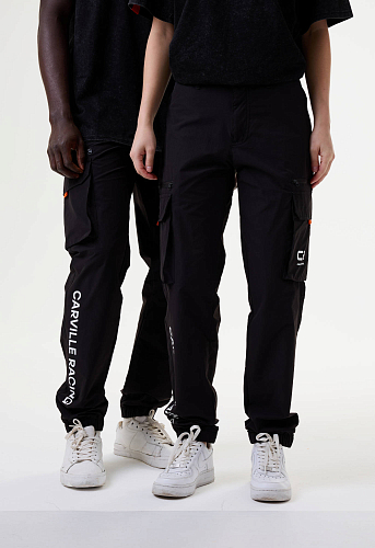 Брюки карго чёрные с принтом лого CR