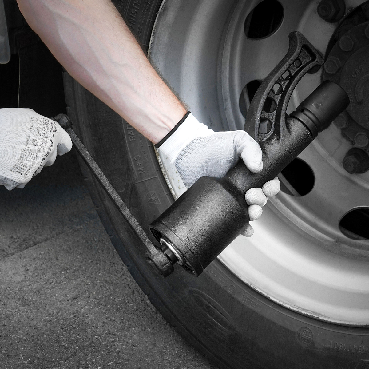 Гайковерт механич. 1"DR 4800Нм 1:56, 370мм пласт.кейс