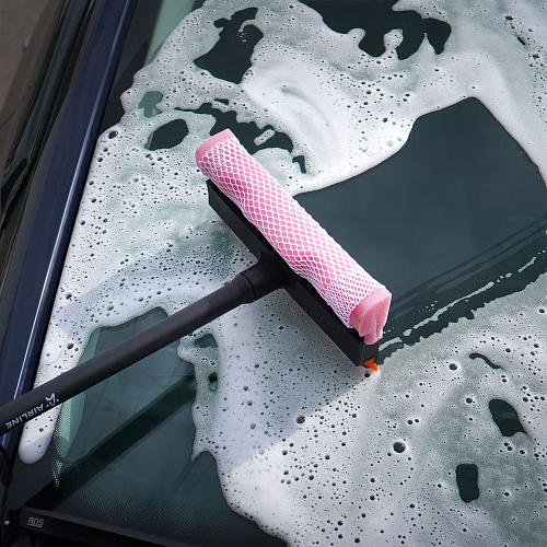 Щетка для мытья стекол с поролоном и водосгоном (39см)