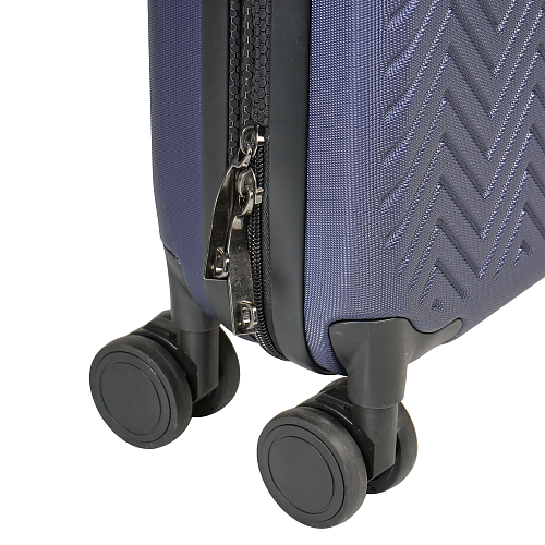 Чемодан LUZAR