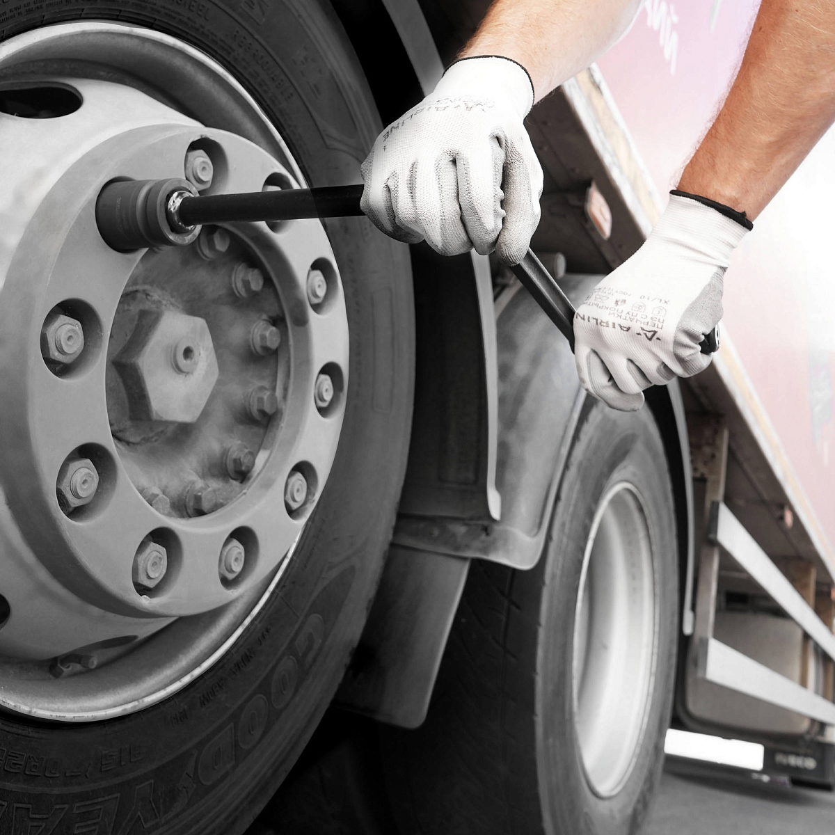 Гайковерт механич. 1"DR 3600Нм 1:64, 310мм пласт.кейс