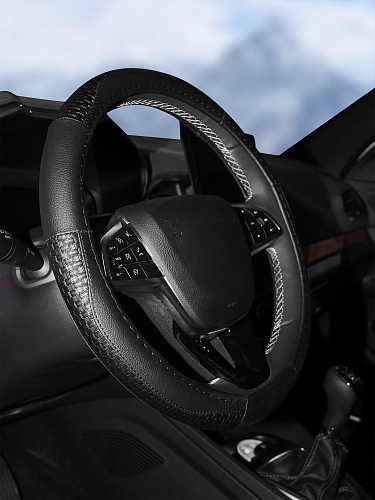 Оплетка на руль, искусственная кожа с тиснением, черная, 38 см / M