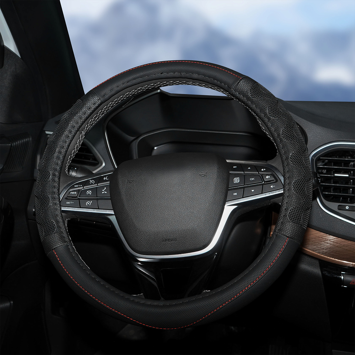 Оплетка на руль, искусст. кожа, с ПВХ рельефом, черная, 38 см/М