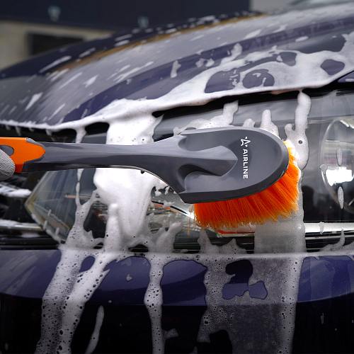 Щетка для мытья с мягкой распушенной щетиной (35 см)