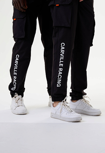 Брюки карго чёрные с принтом лого CR