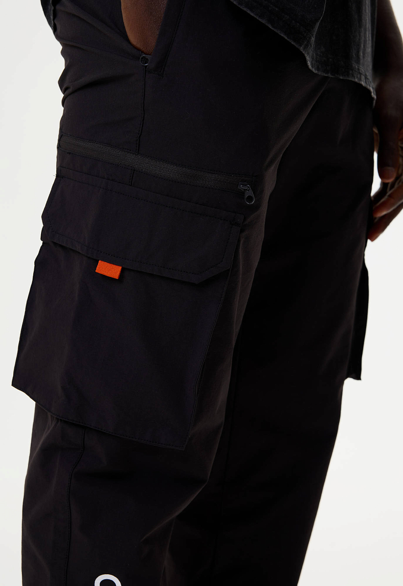 Брюки карго чёрные с принтом лого CR