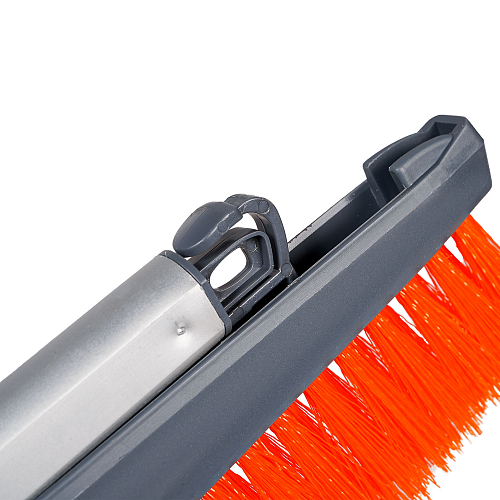 Щетка от снега и льда с плоской телескоп.рукояткой и мягкой щетиной + скребок (60-88 см)
