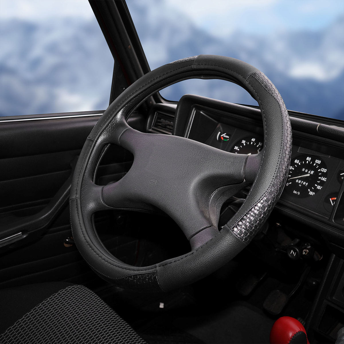 Оплетка на руль, искусственная кожа с тиснением, черная, 42 см / XL