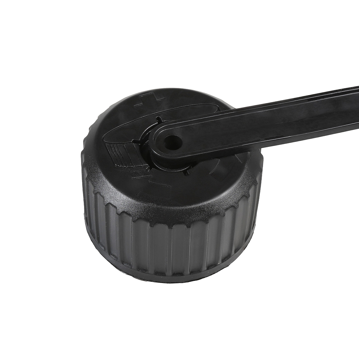 Крышка для пластиковых канистр с защитой от детей