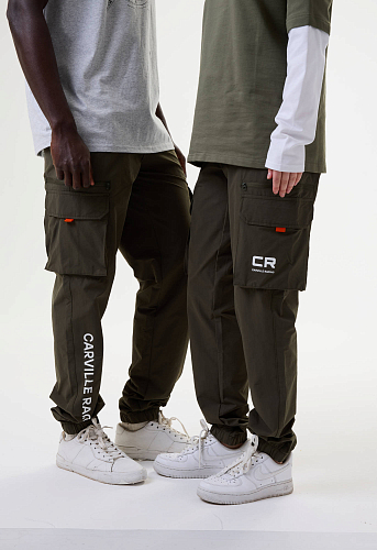 Брюки карго зелёные с принтом лого CR