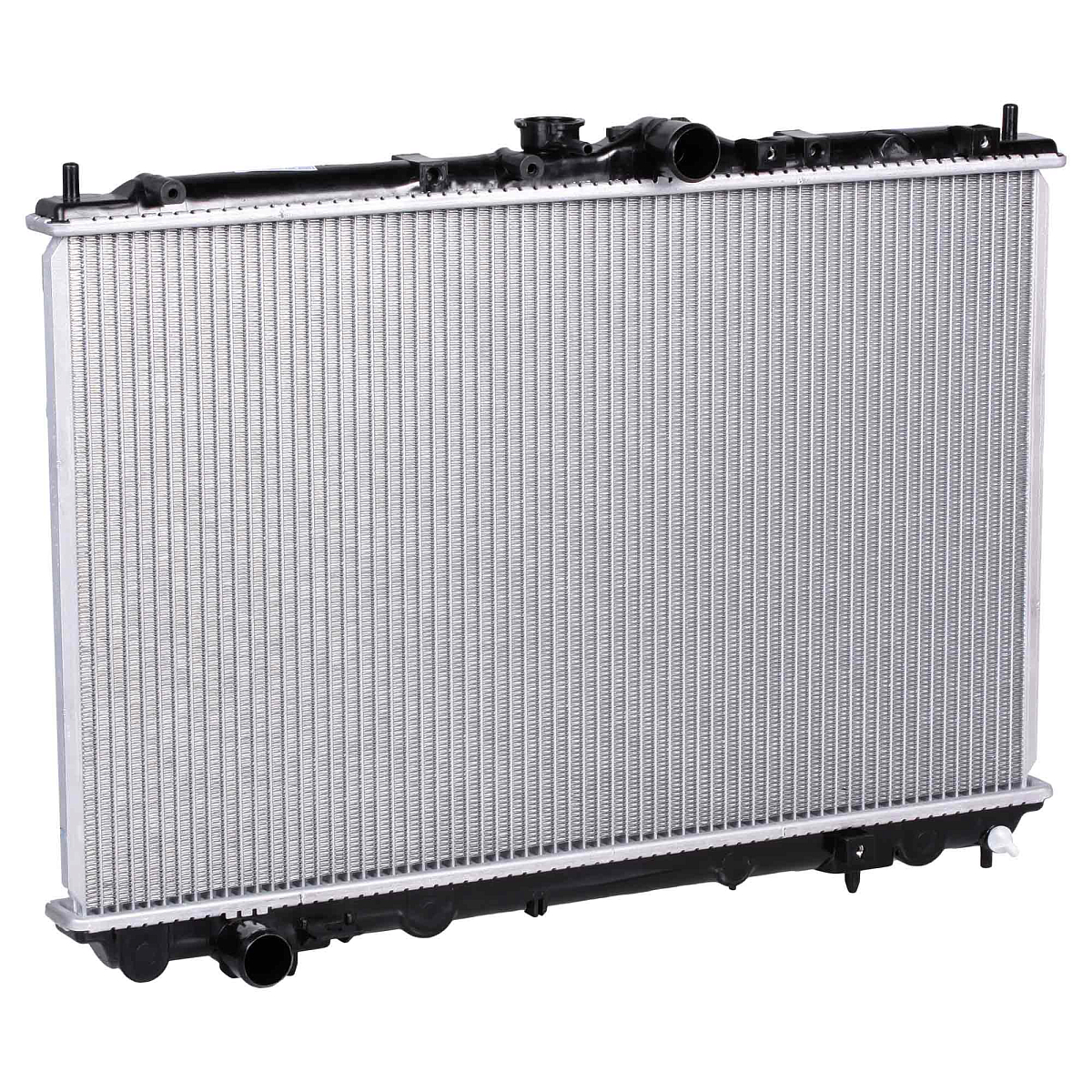 Радиатор охлаждения для автомобилей Carisma (95-)/Space Star (98-) 1.3i/1.6i/1.8i MT