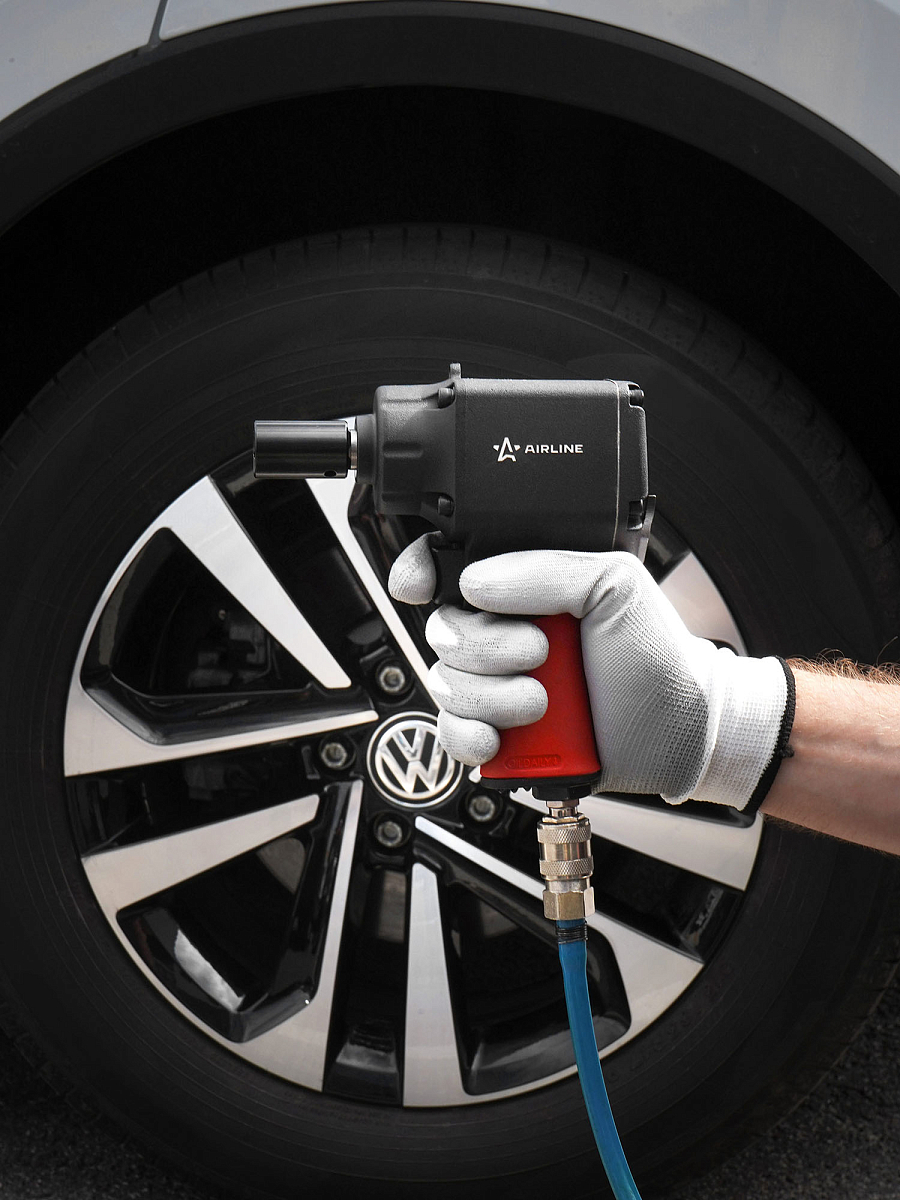 Гайковерт пневматический ударный 1/2"DR 550Нм, компактный МП-серия