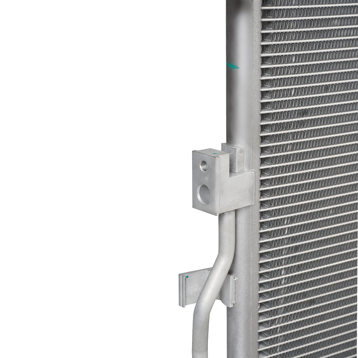 Радиатор кондиционера для а/м LiXiang L8/L9 (22-)