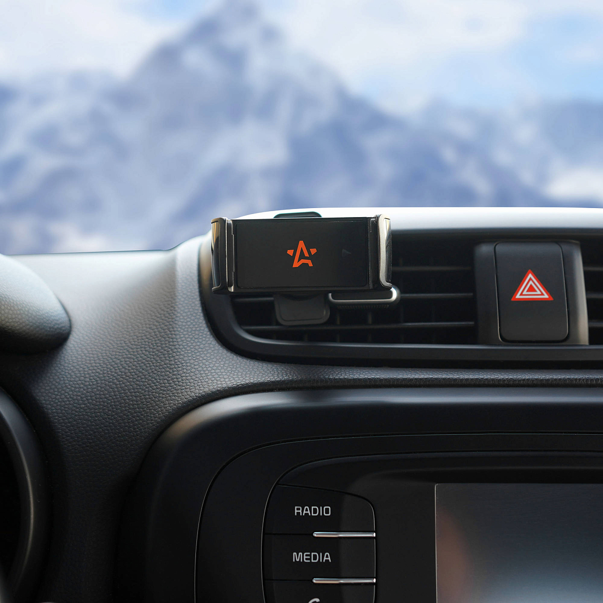 Держатель для телефона автомобильный в дефлектор раздвижной с шарниром