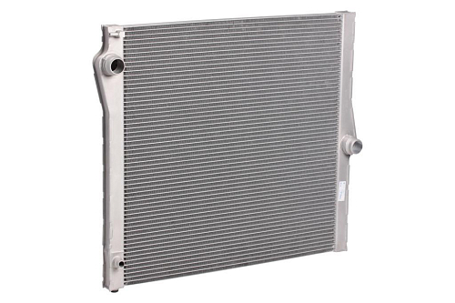 Радиатор охлаждения для автомобилей BMW X5 E70 (07-) 3.0i/4.8i