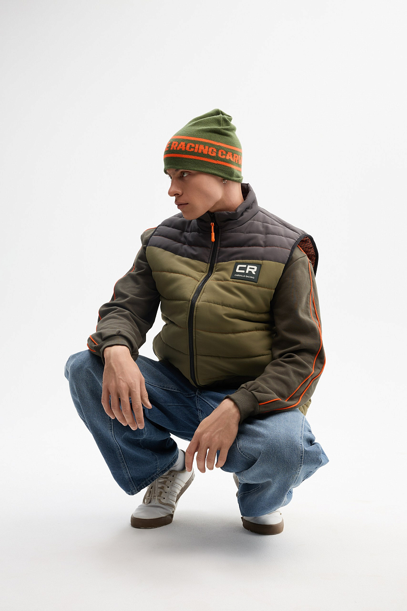 Шапка зеленая Carville Racing