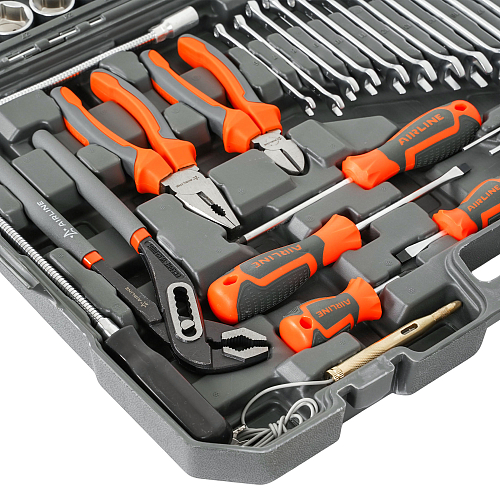 Набор инструментов универсальный 147пр. (головки 1/2", 1/4") кейс